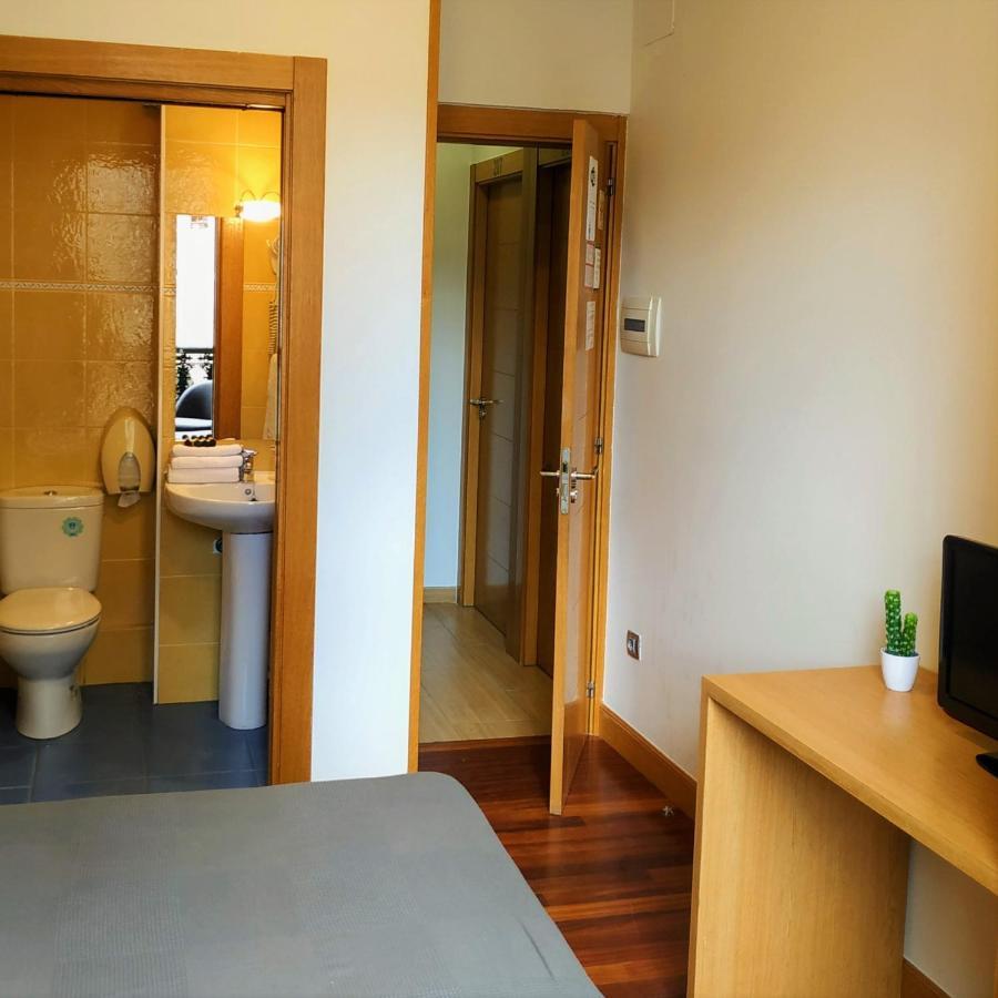 Roquefer Bilbao Central Rooms Gasthof Bilbao